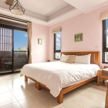 Jhongshan Building Bed&Breakfast Hualien Exterior foto