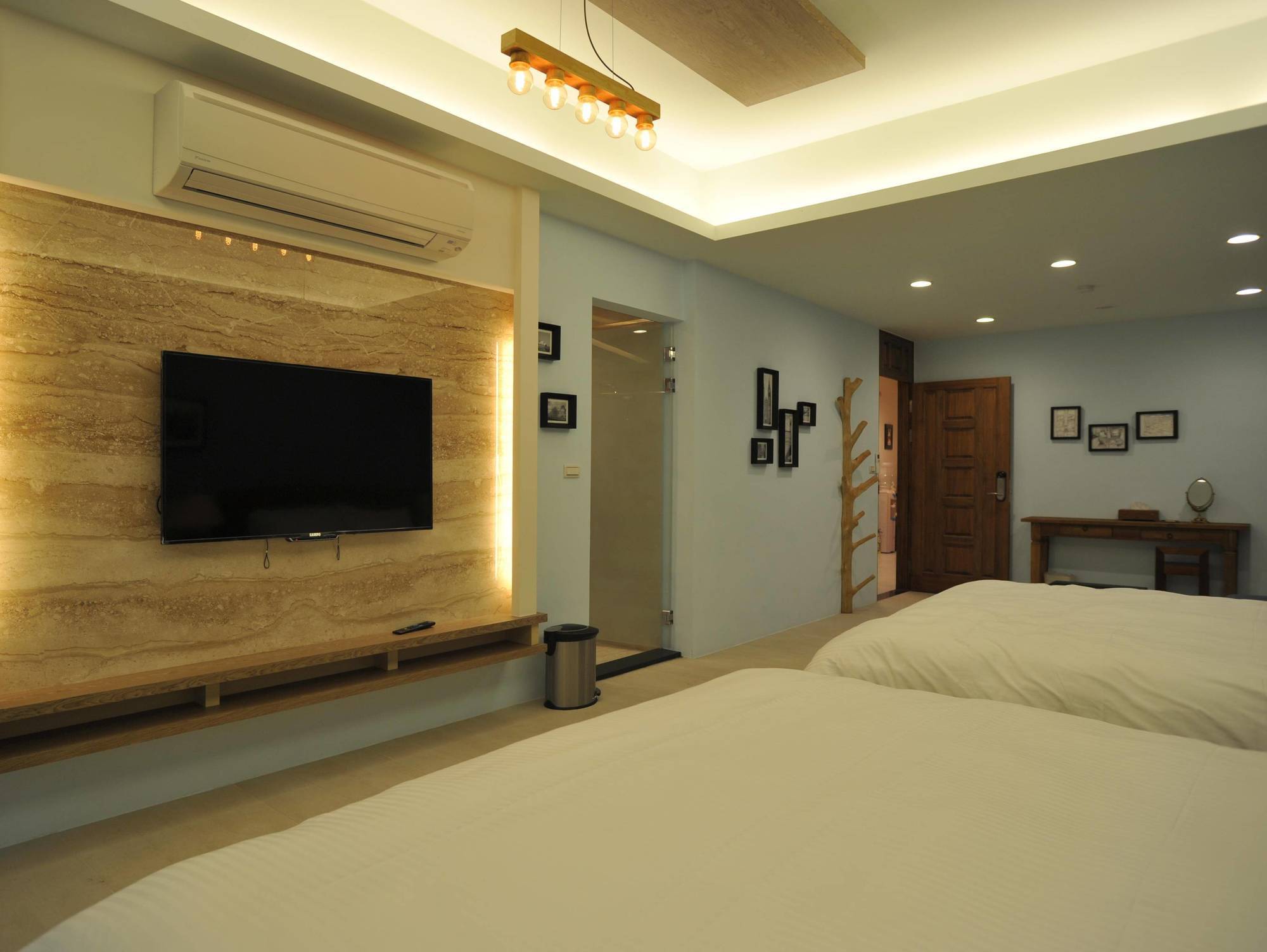 Jhongshan Building Bed&Breakfast Hualien Exterior foto